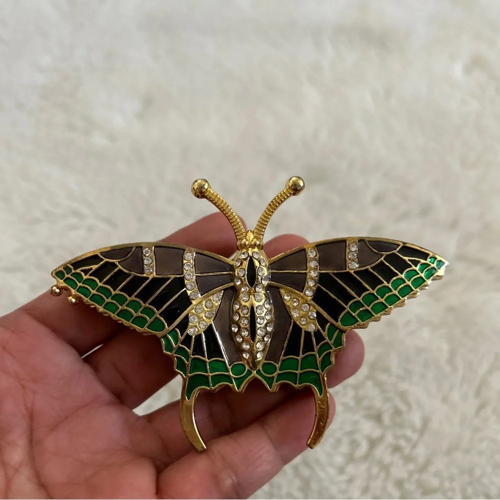 Vintage jeweled butterfly trinket box